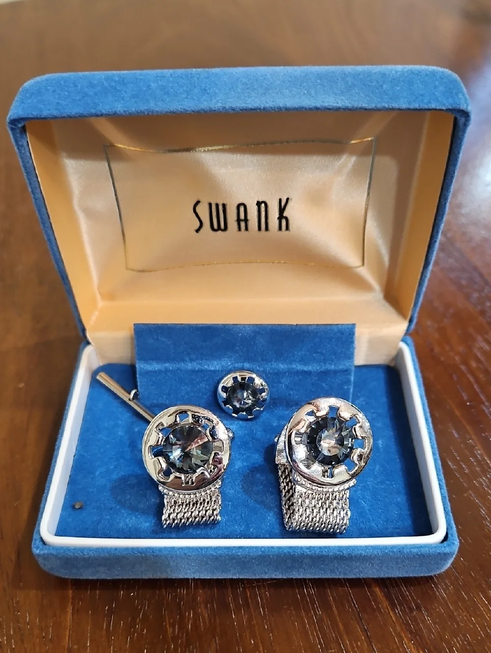 SWANK Silver Mesh‎ Blue Faceted Rivoli Glass Crysyal Cufflinks and Tie Tack Box